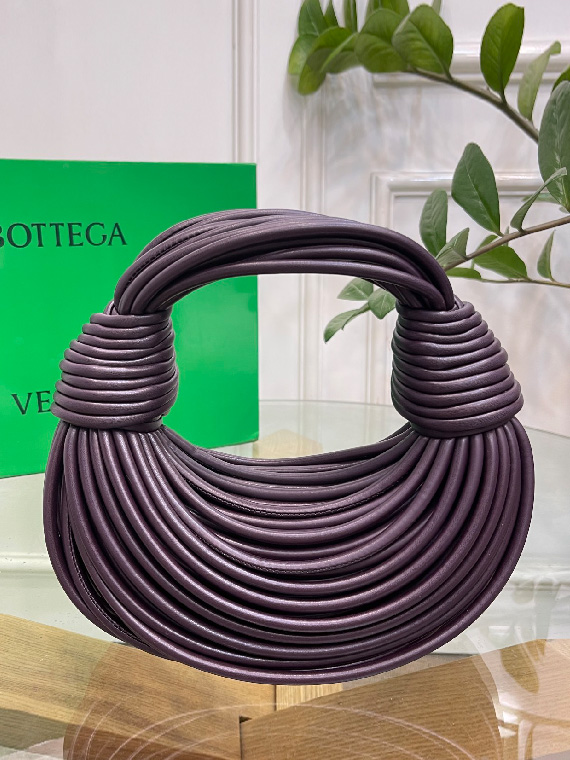 BOTTEGA VENETA-더블 놋-B71