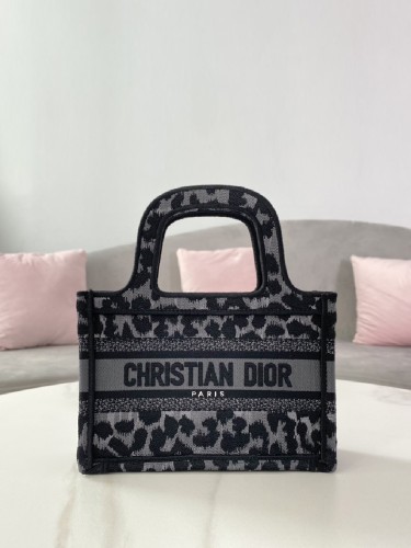 DIOR-디올 북 토트 Book Tote 미니백-B65