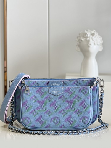 LV-루이비통 멀티 포쉐트 악세수아-B75