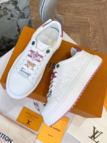 LV-루이비통 타임 아웃 스니커즈-S12