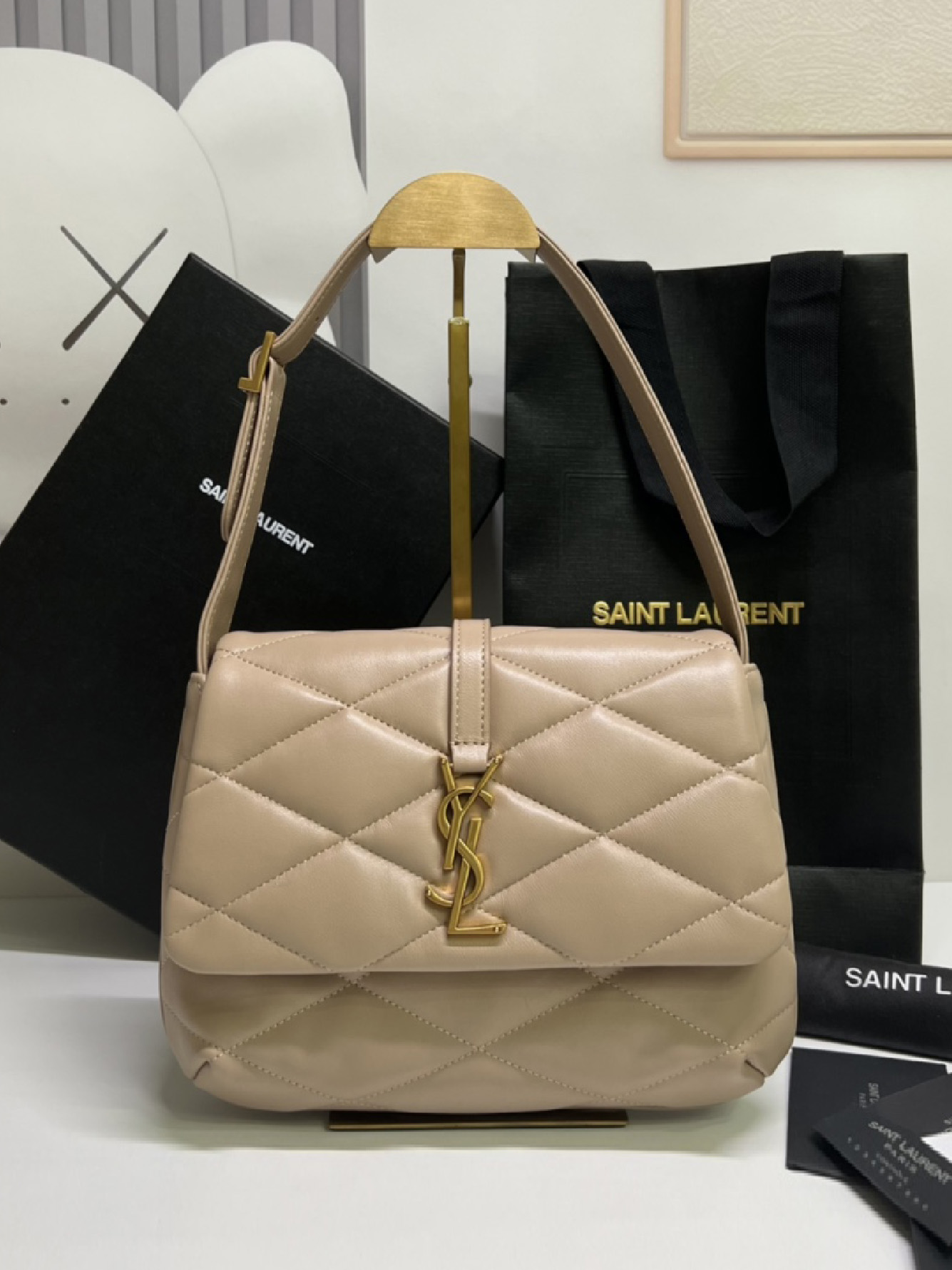 YSL-생로랑 le 57 퀼티드 램스킨 숄더백-B11