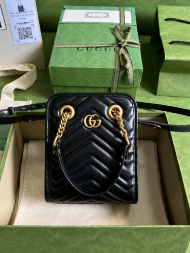 GUCCI-구찌 GG 마몽 마틀라세 미니백-B126