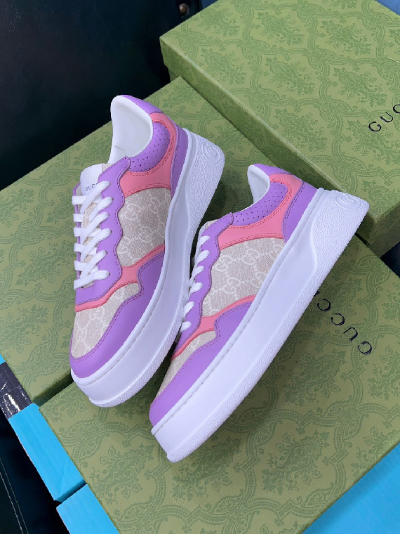 GUCCI-구찌 GG 스니커즈 남녀공용 -S35