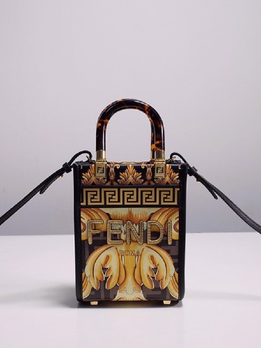 FENDI-펜디 미니 선샤인 쇼퍼-B33