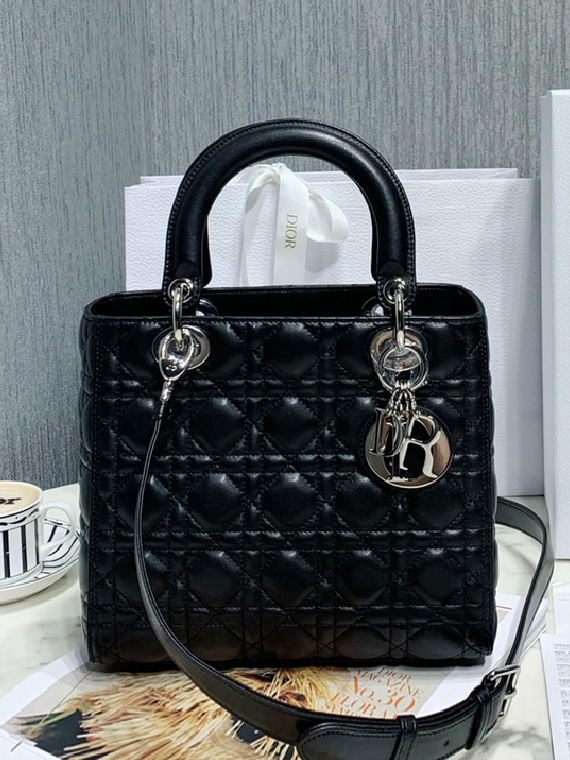 DIOR-레이디 디올 미디엄 백-B93