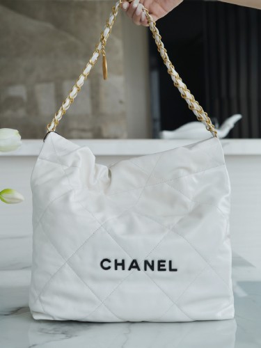 CHANEL-샤넬 22백 ( 35CM )-B39