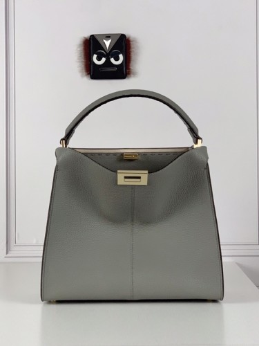 FENDI-펜디 피카부 X-라이트 토트백 미디엄-B49