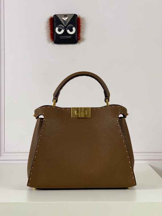 FENDI-펜디 피카부 에센셜리-B54