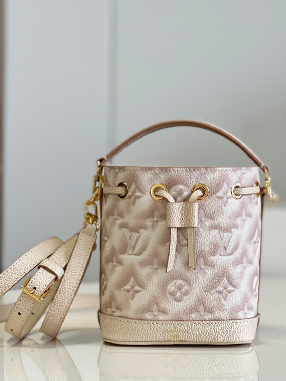 LV-루이비통 나노노에 M81463-B94