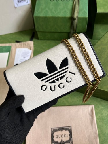 GUCCI-아디다스 x 구찌 홀스빗 체인지갑 621892-B142