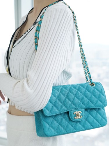 CHANEL-샤넬 클래식 플랩 백 ( 23CM )-B53