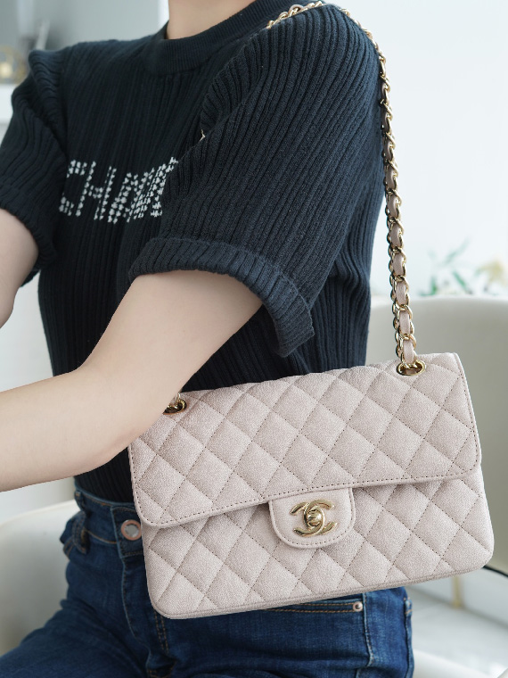 CHANEL-샤넬 클래식 플랩 백 ( 23CM )-B57