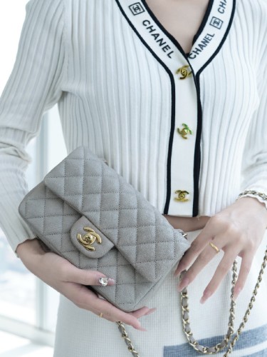 CHANEL-샤넬 클래식 플랩 백 ( 20CM )-B59