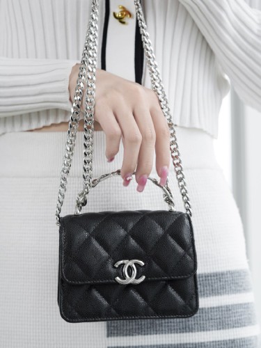 CHANEL-샤넬 22s 코코 로고 탑핸들 크로스백 미니 AP2758 ( 13CM )-B61