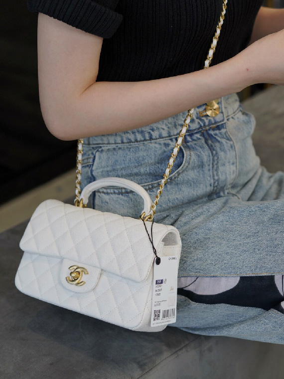 CHANEL-샤넬 탑 핸들 클래식 플랩 백( 20CM )-B66