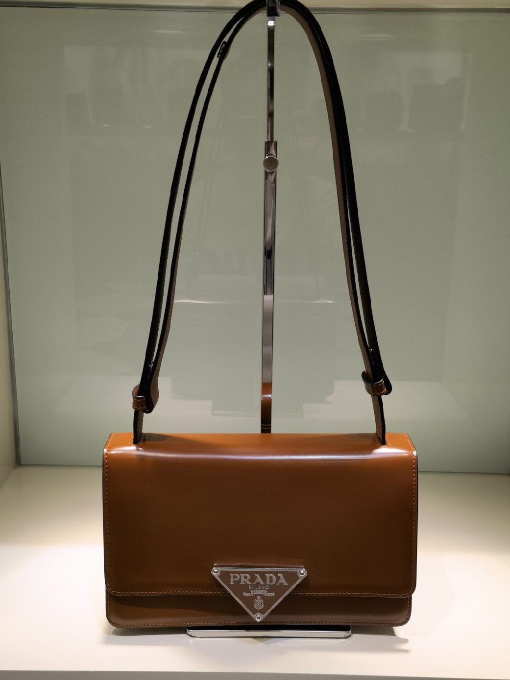 PRADA-프라다 엠블럼 브러시스 숄더백 1BD321-B32