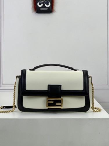 FENDI-펜디 바게트 숄더백 ( 27CM )-B55