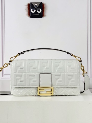 FENDI-펜디 바게트 숄더백 ( 33CM )-B60