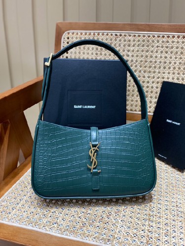 YSL-생로랑 LE 5 A 7 숄더백 657228-B35