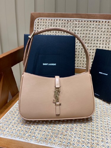 YSL-생로랑 LE 5 A 7 숄더백 657228-B38