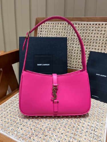 YSL-생로랑 LE 5 A 7 숄더백 657228-B39