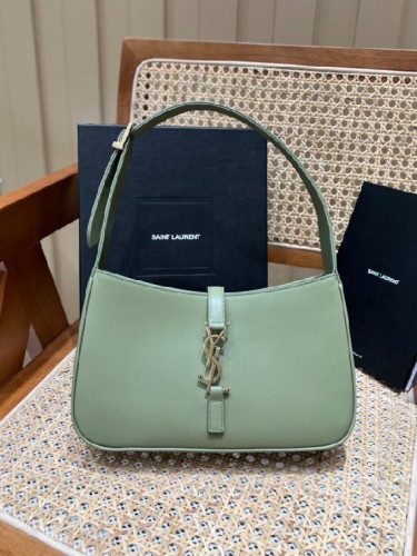 YSL-생로랑 LE 5 A 7 숄더백 657228-B40