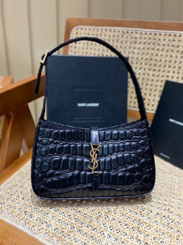 YSL-생로랑 LE 5 A 7 숄더백 657228-B42
