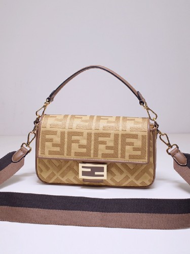 FENDI-펜디 바게트 숄더백 ( 26CM )-B93