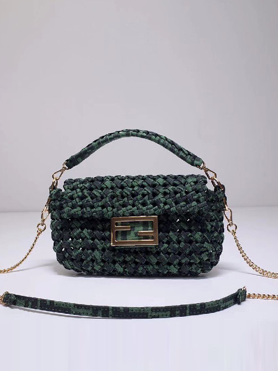 FENDI-펜디 바게트 숄더백 ( 18.5CM )-B98